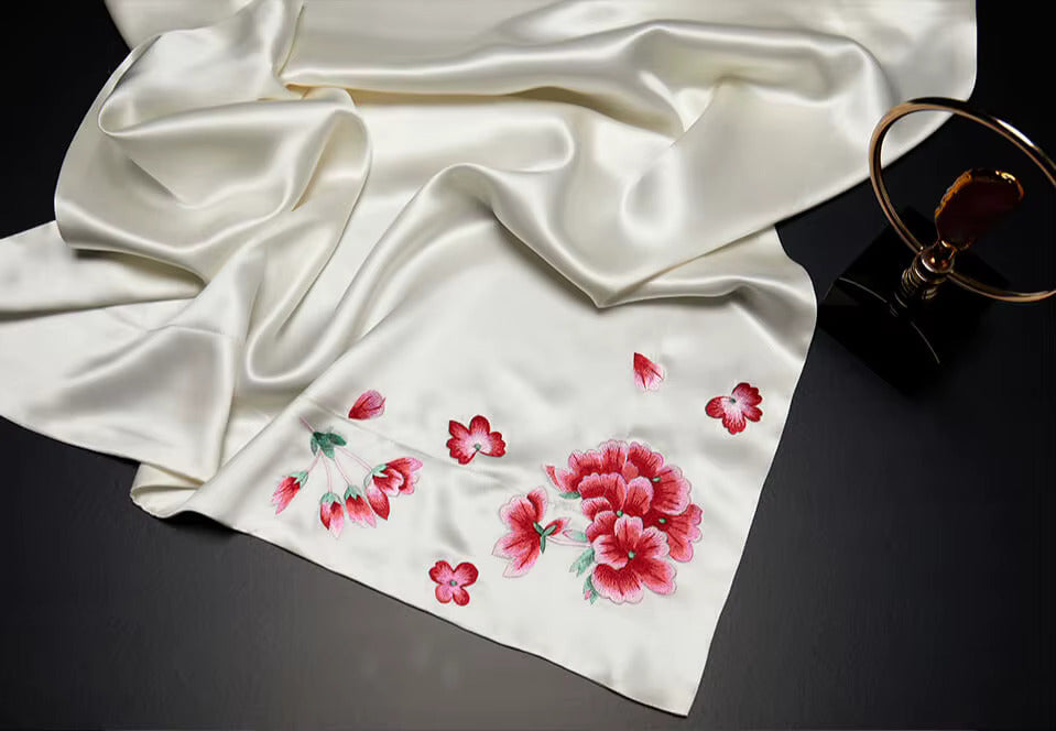 Taie d’oreiller luxe en soie 25 mommes – Broderie à la main Suzhou - Pivoine Impériale Le raffinement éternel