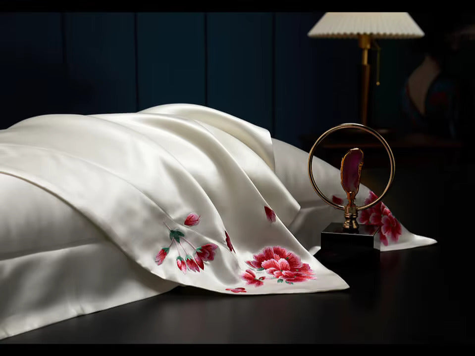 Taie d’oreiller luxe en soie 25 mommes – Broderie à la main Suzhou - Pivoine Impériale Le raffinement éternel